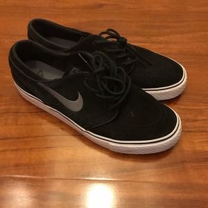 Nike SB Stefan Stefan Janoski Size 9 Black Suede